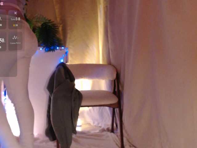 Zeeeme live cam