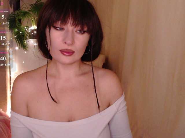 Zeeeme live cam preview