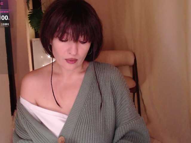 Zeeeme live cam on BongaCams