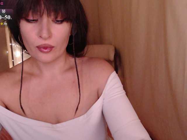 Zeeeme live cam preview