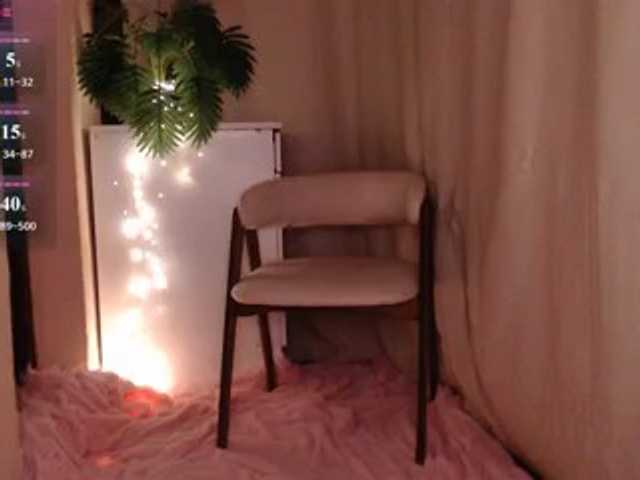 Zeeeme live cam on BongaCams