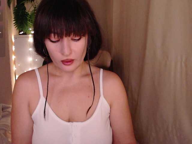 Zeeeme live cam on BongaCams