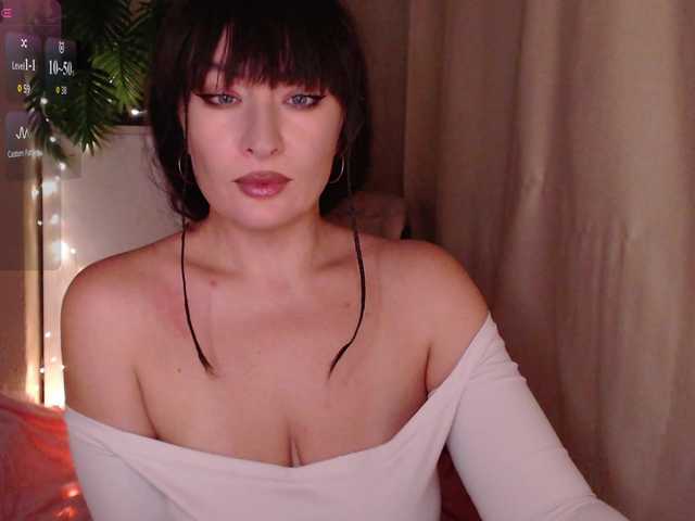 Zeeeme live cam on BongaCams