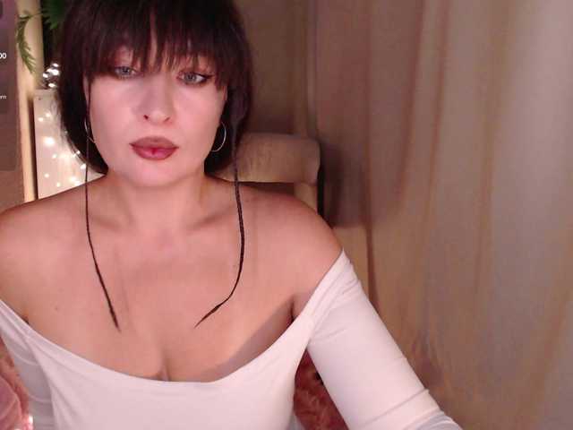 Zeeeme live webcam show