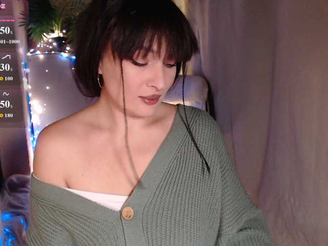 Zeeeme live cam on BongaCams