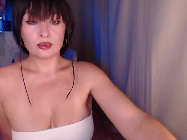 Zeeeme live webcam show
