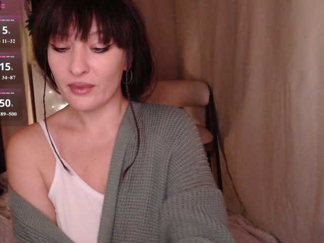Zeeeme live cam on BongaCams