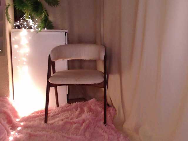 Zeeeme live webcam show