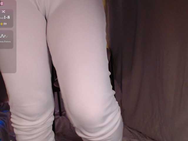 Zeeeme live cam on BongaCams