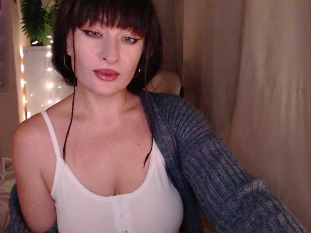 Zeeeme live cam on BongaCams