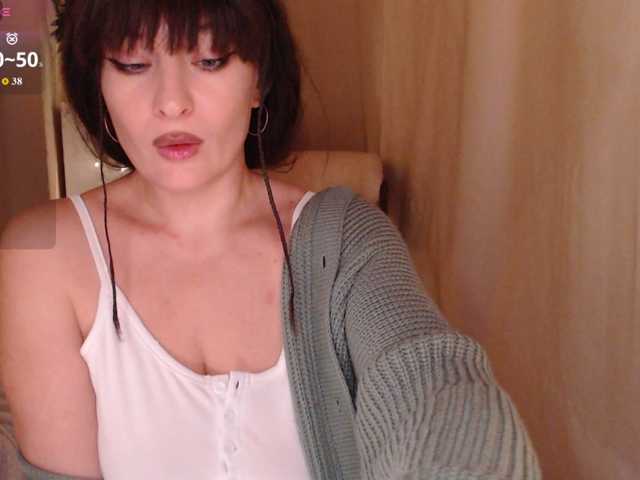Zeeeme live cam on BongaCams