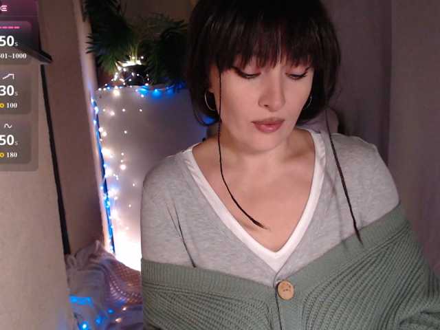 Zeeeme live cam on BongaCams