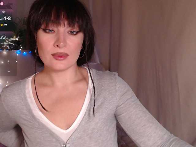 Zeeeme live cam on BongaCams
