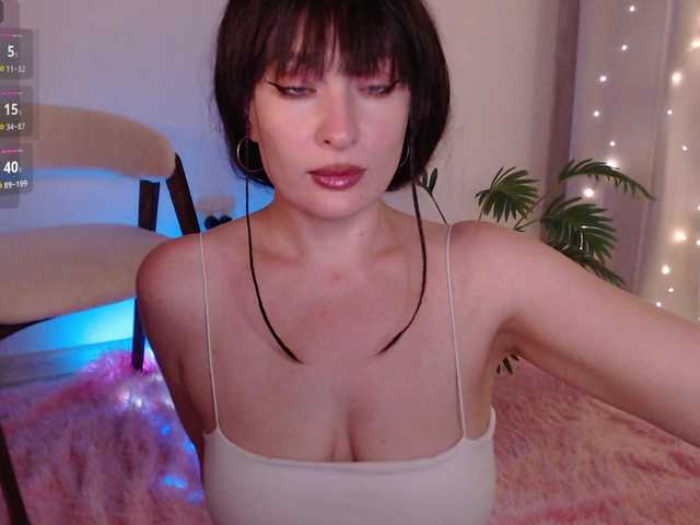 Zeeeme live cam on BongaCams