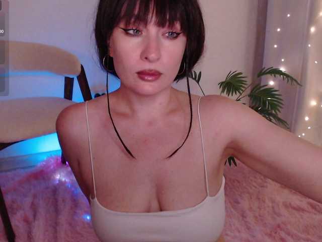 Zeeeme live cam on BongaCams