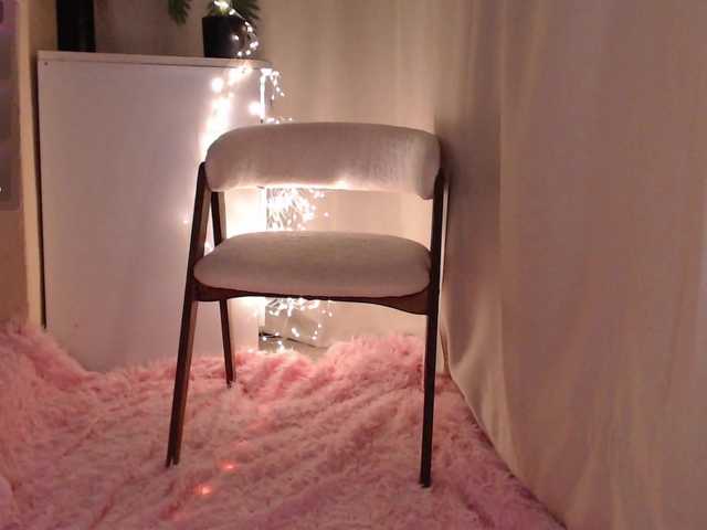 Zeeeme live cam on BongaCams