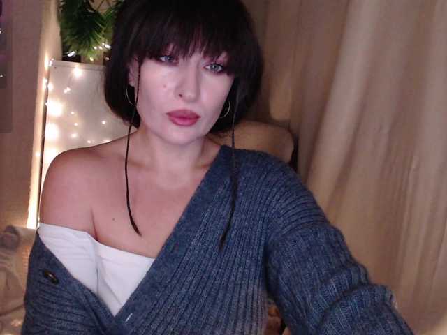 Zeeeme live cam on BongaCams