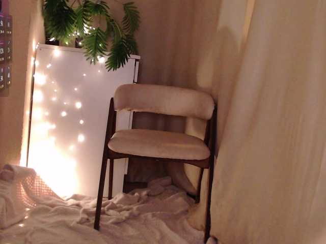Zeeeme live cam on BongaCams