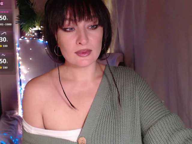 Zeeeme live cam on BongaCams