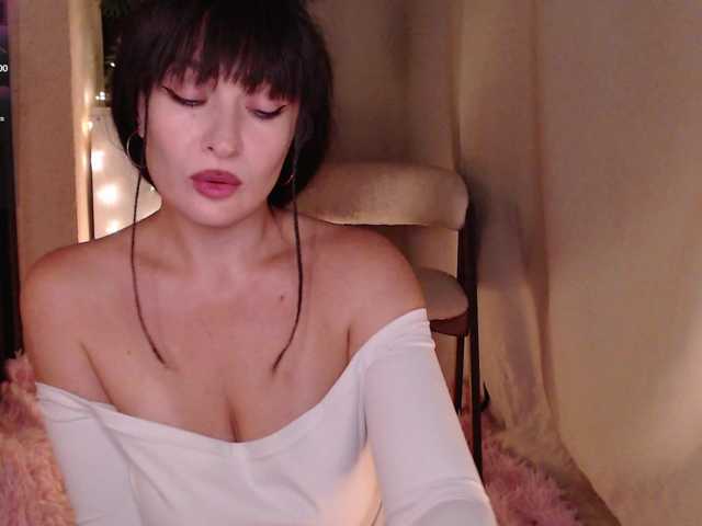 Zeeeme live cam on BongaCams