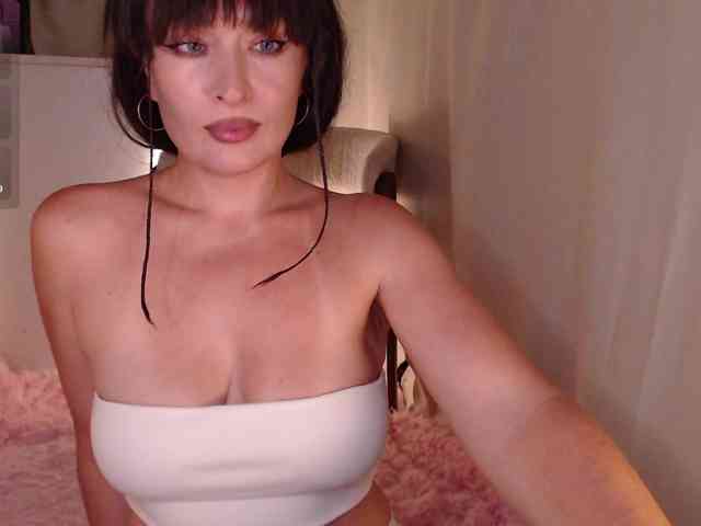 Zeeeme Sex Cam Show