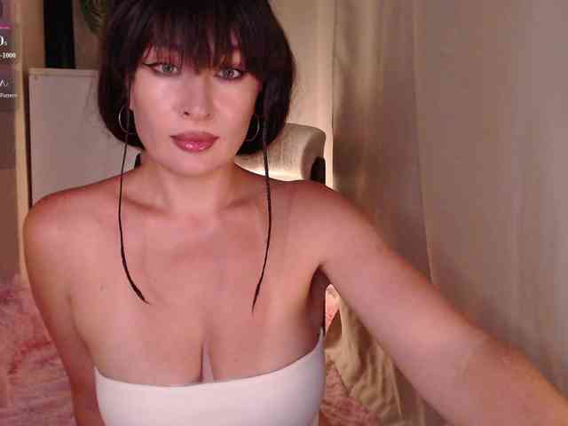 Zeeeme Sex Cam Show