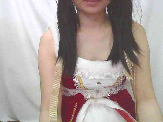 モデル: yourmaid