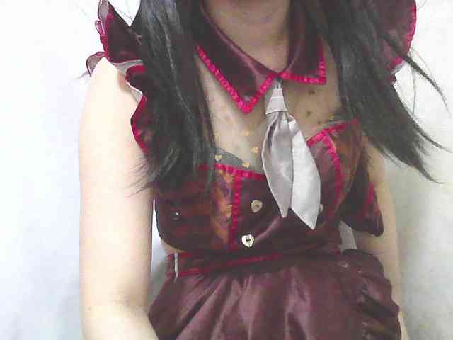 モデル: yourmaid