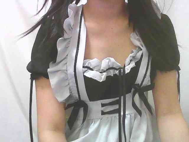 モデル: yourmaid