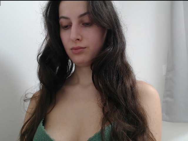 Hot-lina live cam on BongaCams