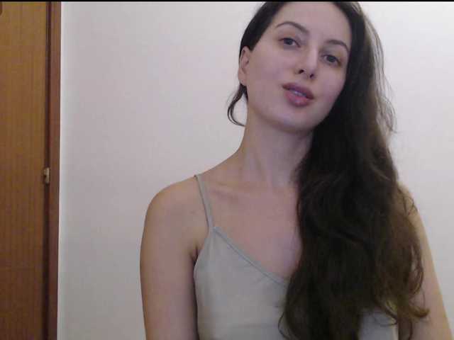 Hot-lina live cam on BongaCams