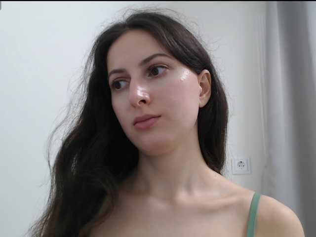 Hot-lina live cam on BongaCams
