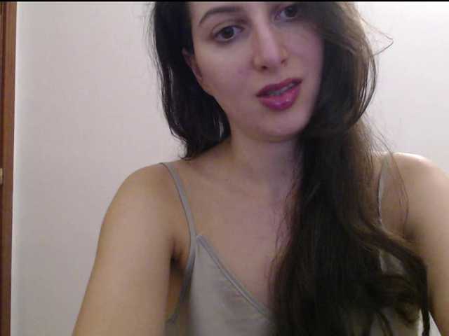 Hot-lina live cam on BongaCams