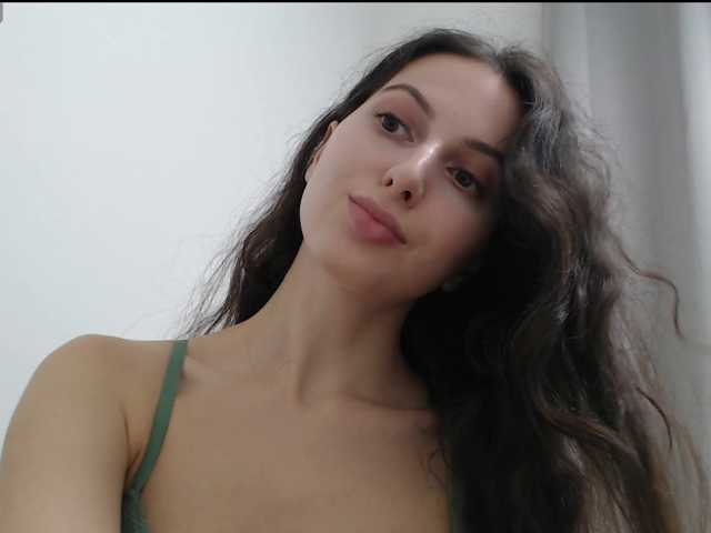Hot-lina live cam