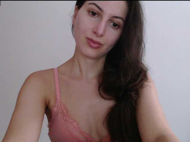 Hot-lina live cam on BongaCams