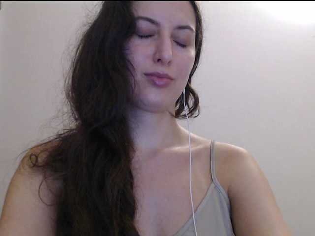 Hot-lina live cam on BongaCams