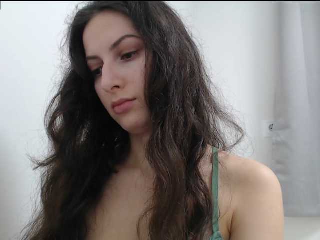 Hot-lina live cam on BongaCams