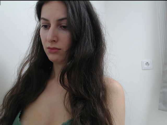 Hot-lina live cam on BongaCams