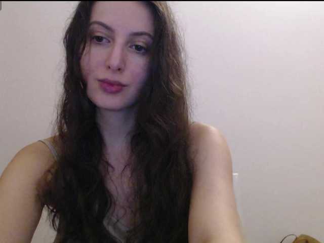 Hot-lina live cam on BongaCams