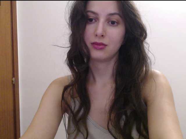 Hot-lina live cam on BongaCams
