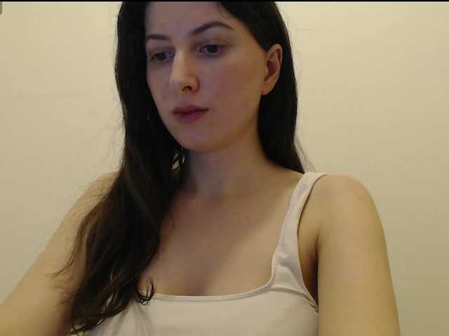 Hot-lina's BongaCams show and profile