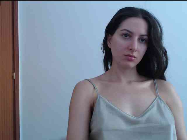 Model: Hot-lina