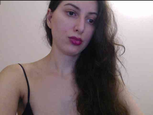 Hot-lina Live Webcam on BongaCams