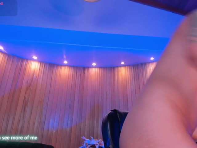 NickyLawson live cam on BongaCams
