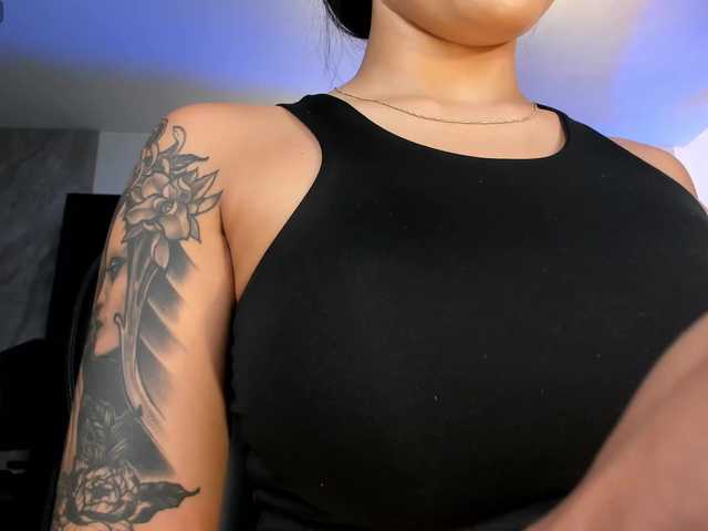 nickylawson cam belle