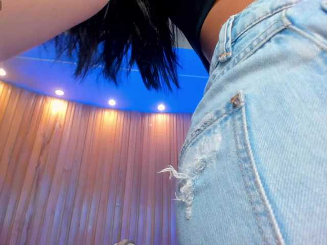 NickyLawson live webcam show