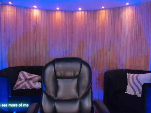 NickyLawson webcam