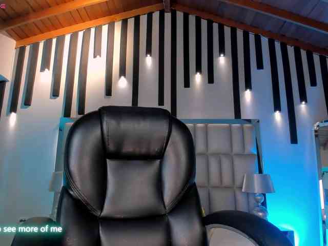 NickyLawson webcam