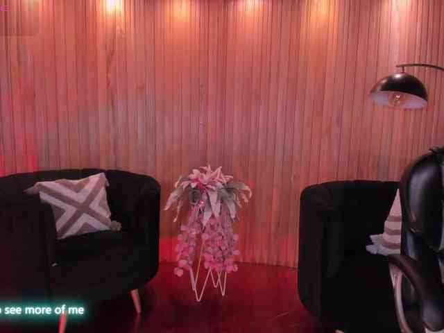 NickyLawson webcam