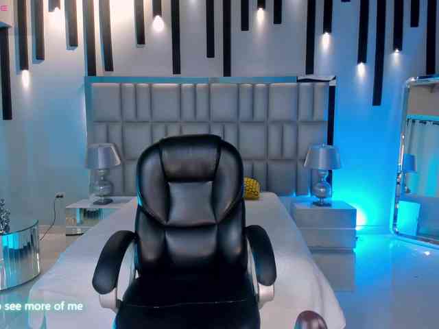NickyLawson webcam